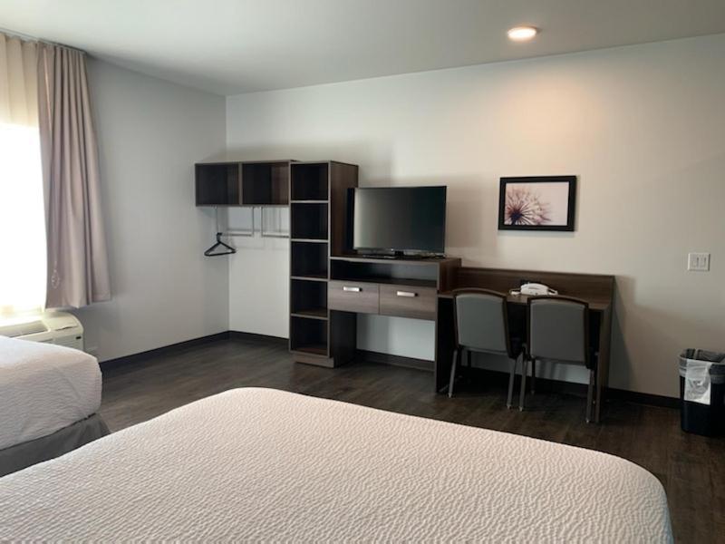 Candlewood Suites Pecos By Ihg Extérieur photo