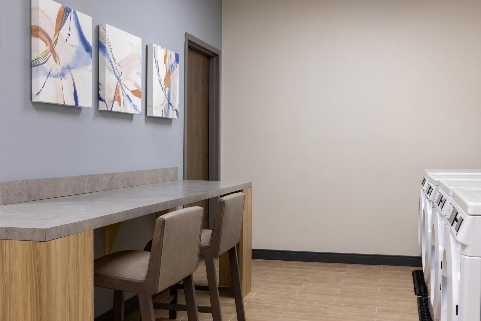 Candlewood Suites Pecos By Ihg Extérieur photo