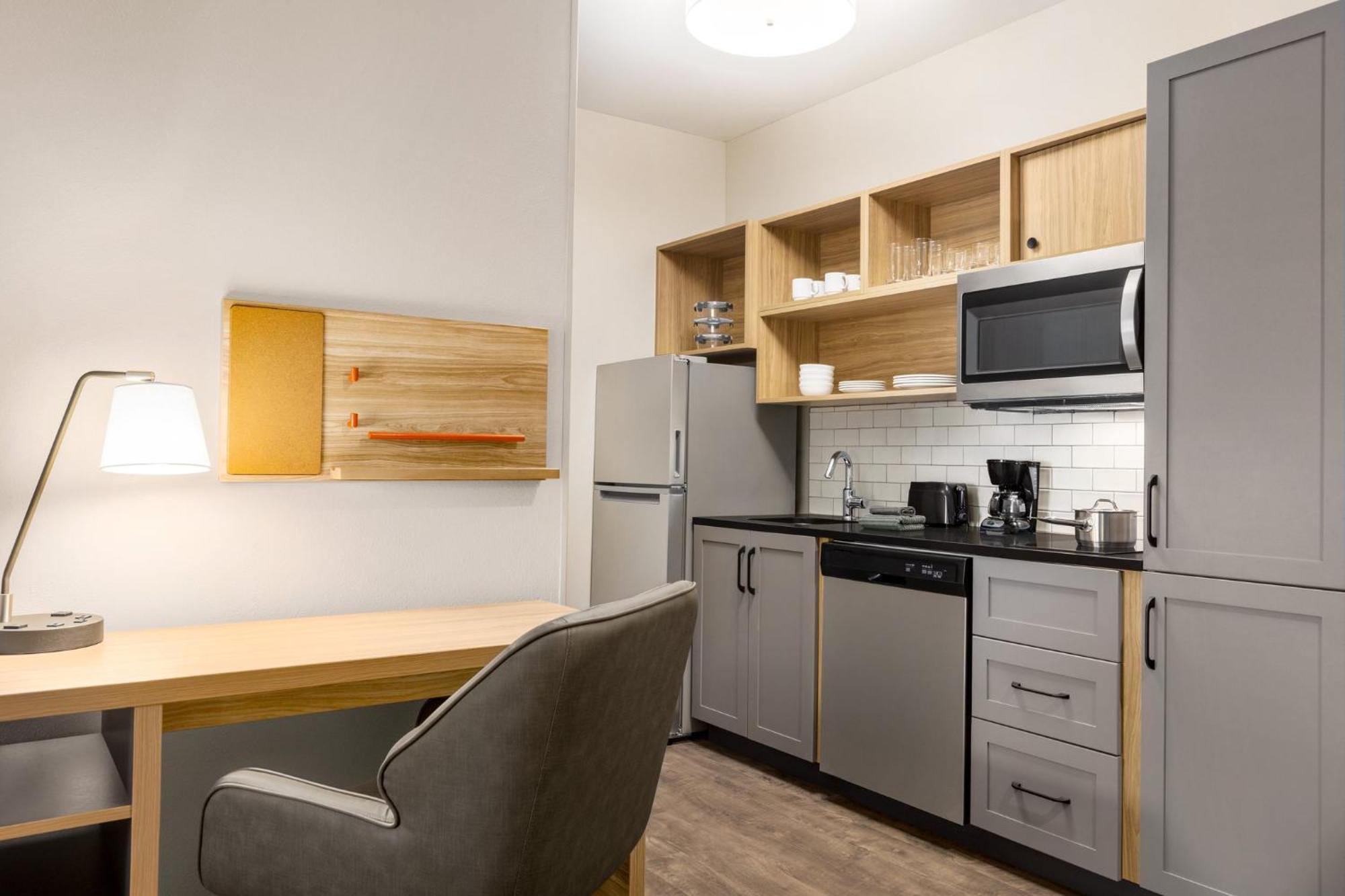 Candlewood Suites Pecos By Ihg Extérieur photo